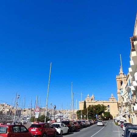 Vittoriosa' Seafront 2 Bed Highly Furnished Apartment 外观 照片