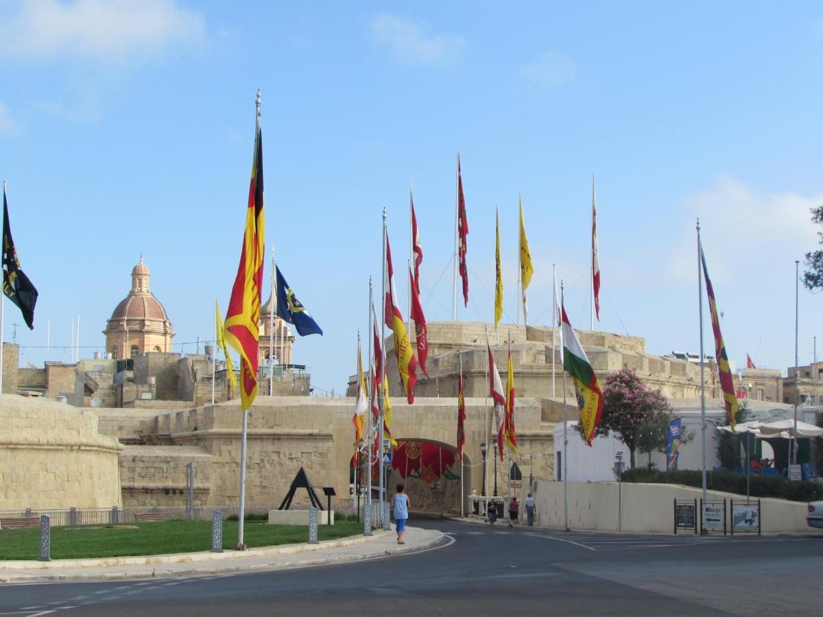 Vittoriosa' Seafront 2 Bed Highly Furnished Apartment 外观 照片