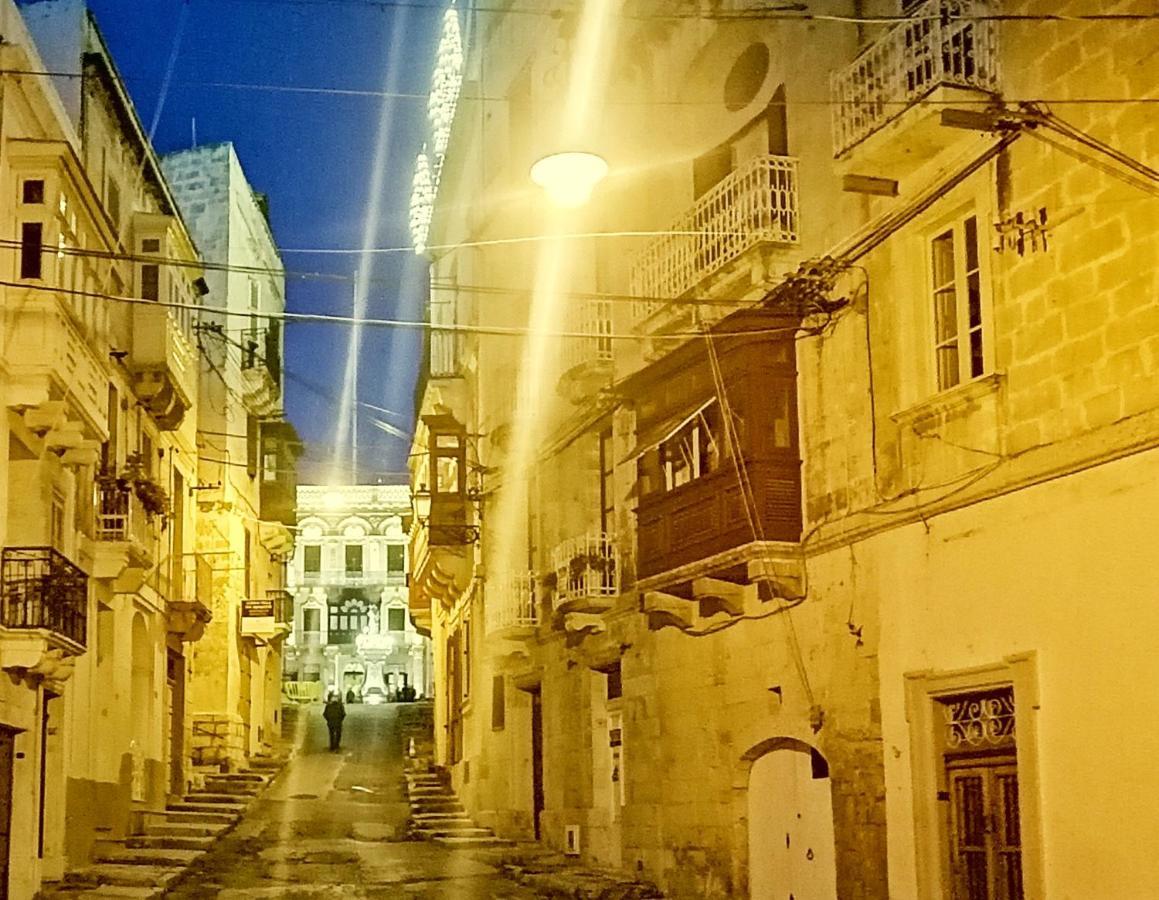 Vittoriosa' Seafront 2 Bed Highly Furnished Apartment 外观 照片