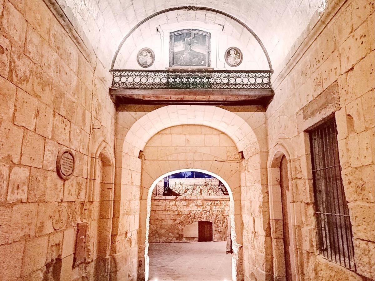 Vittoriosa' Seafront 2 Bed Highly Furnished Apartment 外观 照片
