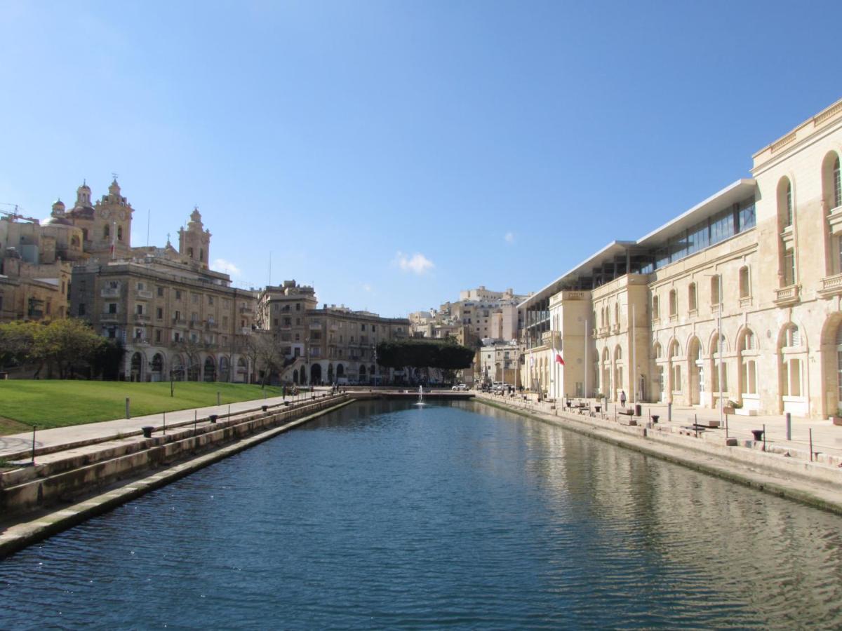 Vittoriosa' Seafront 2 Bed Highly Furnished Apartment 外观 照片