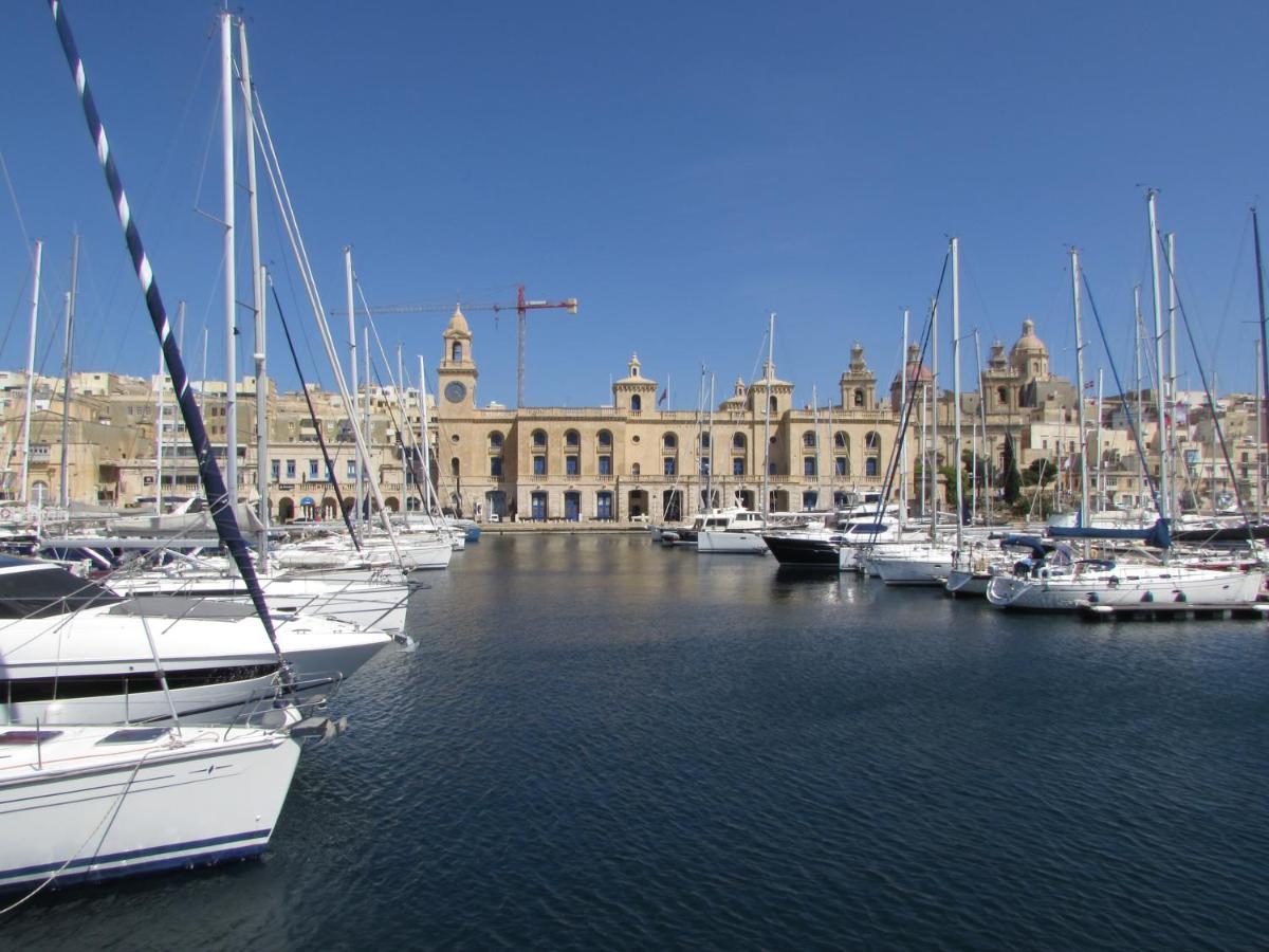 Vittoriosa' Seafront 2 Bed Highly Furnished Apartment 外观 照片